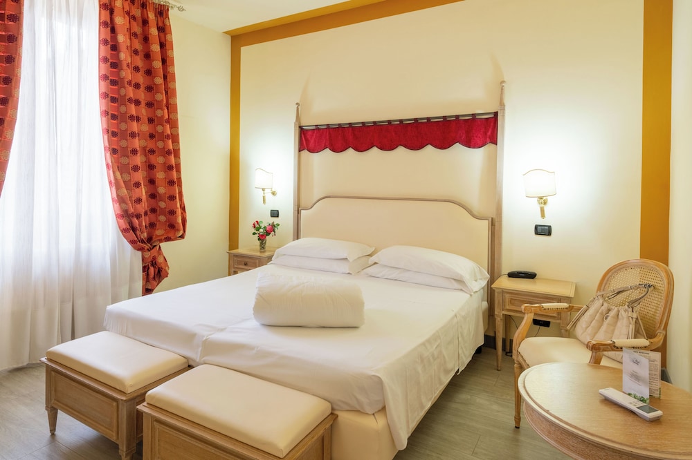 Double or Twin Room (Spa Access) photo 1