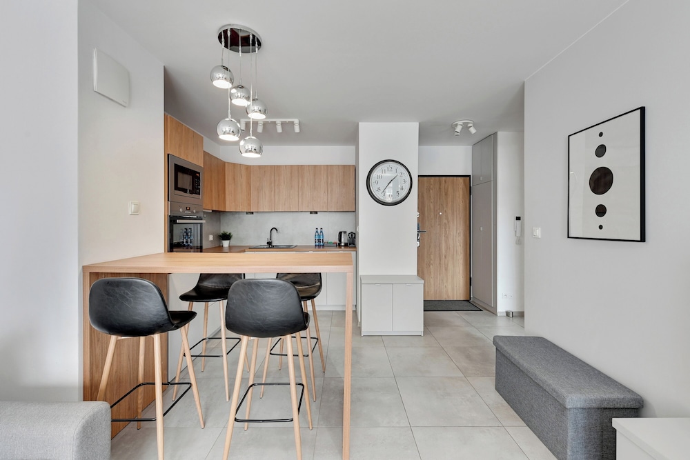 City Apartment - Photo 4