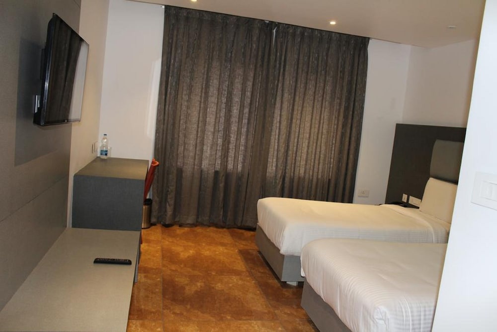 Executive Room, Multiple Beds, City View photo 1