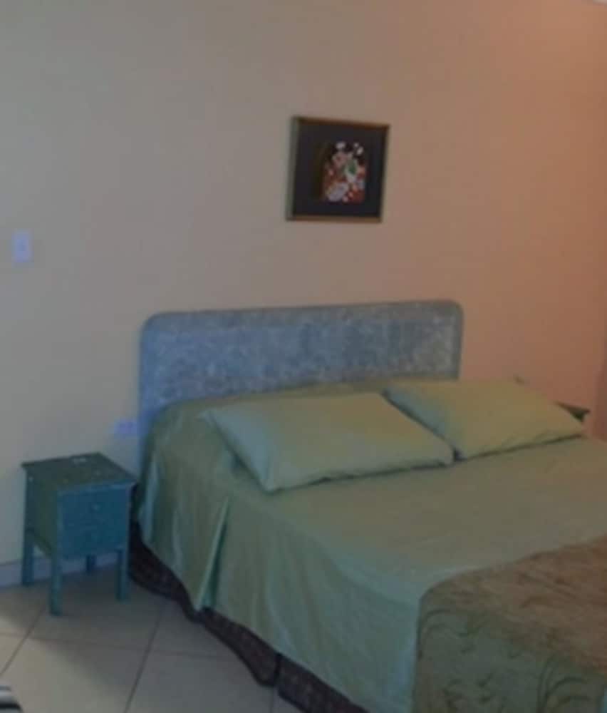 Junior Studio Suite photo 3