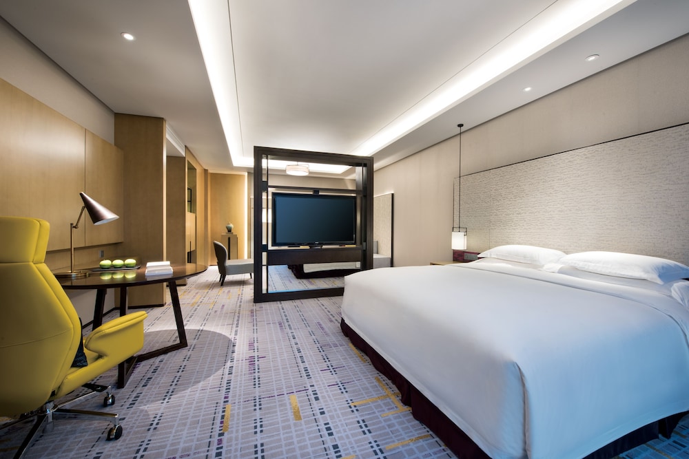 Standard Room, Multiple Beds photo 3