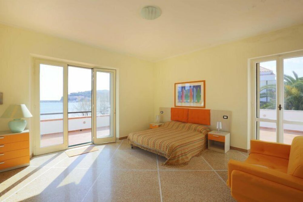 Villa, 4 Bedrooms, Patio, Sea View