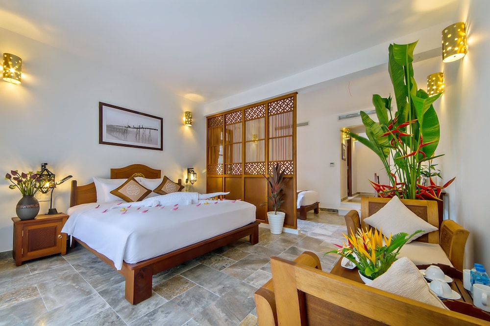 Family Triple Room, Garden View photo 3