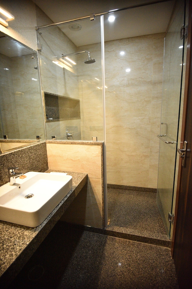 Super Deluxe Room - Photo 4