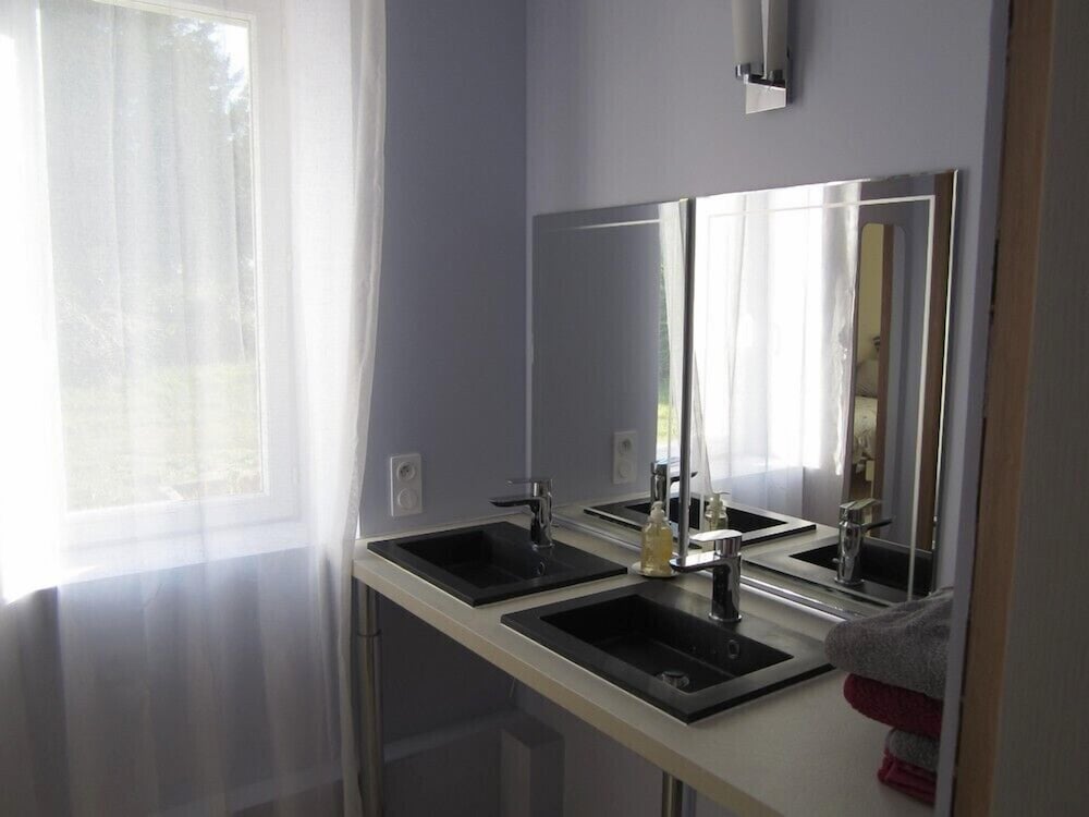 Comfort Double Room (La Rochelle) photo 2