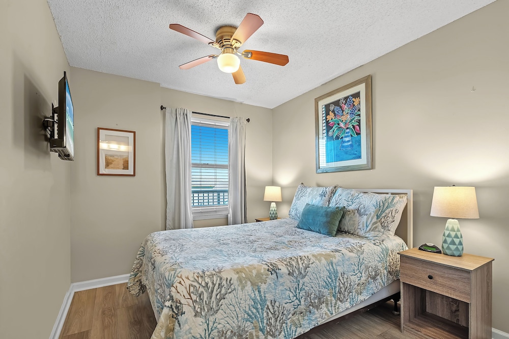 Comfort Condo, 2 Bedrooms, 2 Bathrooms photo 1