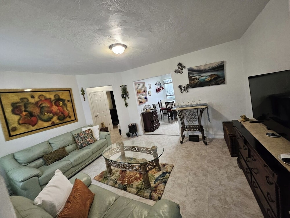 Apartment (2 Bedrooms) photo 1