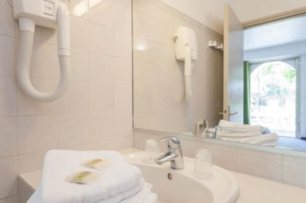 Double Room (Haut de Jardin) photo 2