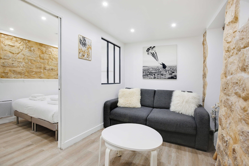 Apartment photo 3