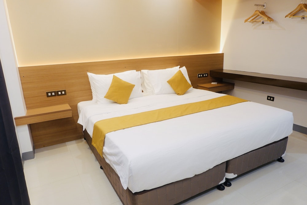 Standard Cabin