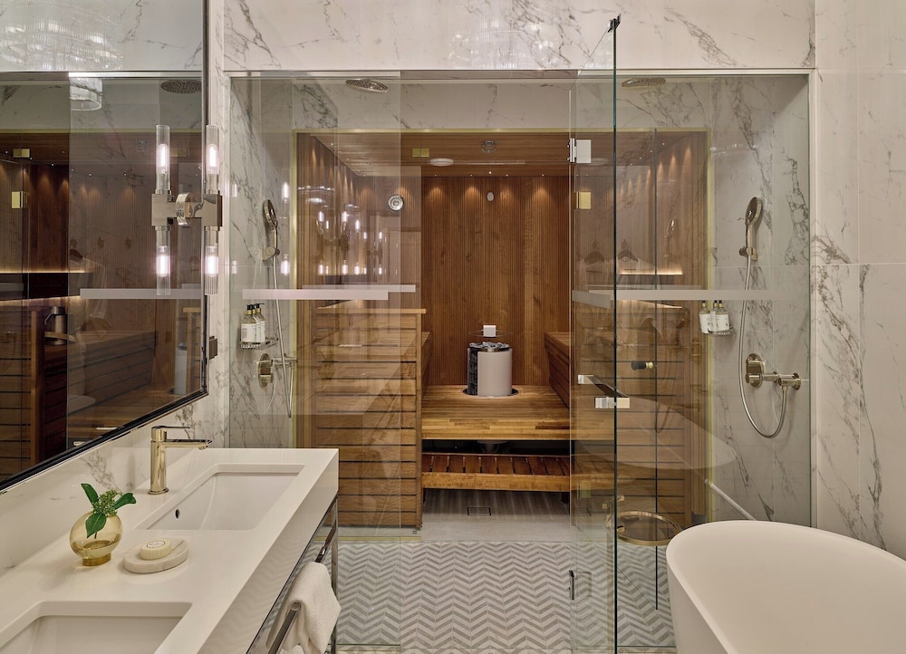 Junior Suite, 1 Double Bed (Spa) - Photo 3
