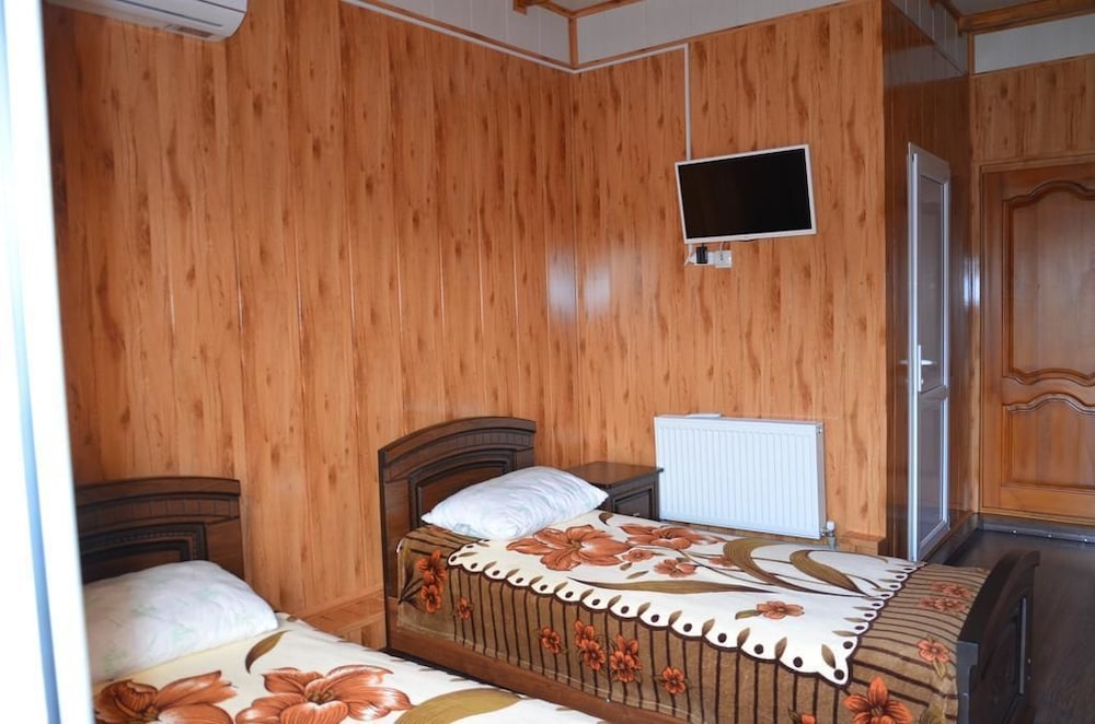 Standard Twin Room photo 2