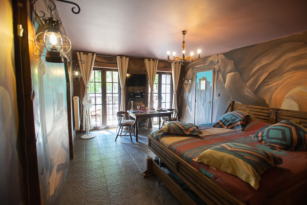 Deluxe Double Room photo 2
