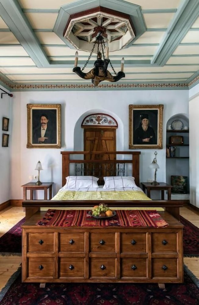 Traditional Double Room, Mountain View photo 1