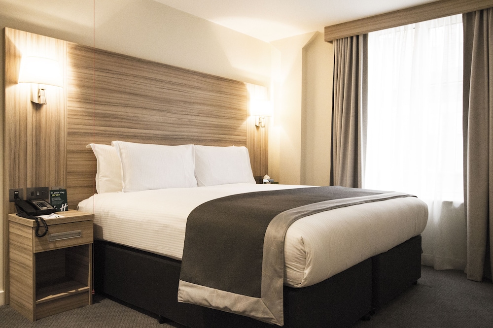 Standard Room, 1 King Bed, Accessible