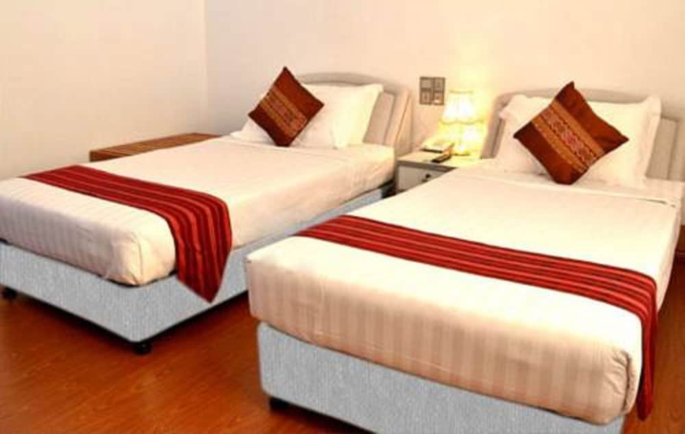 Standard Twin Room, 2 Twin Beds photo 1