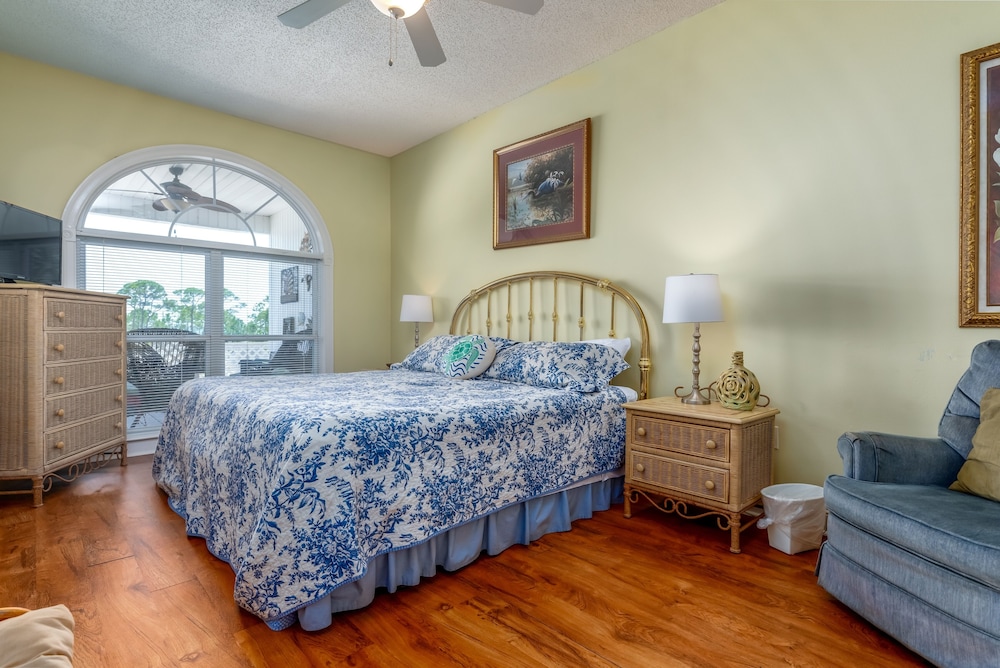 House, 3 Bedrooms photo 1