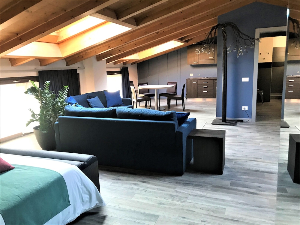 Executive Apartment (Suite) photo 1