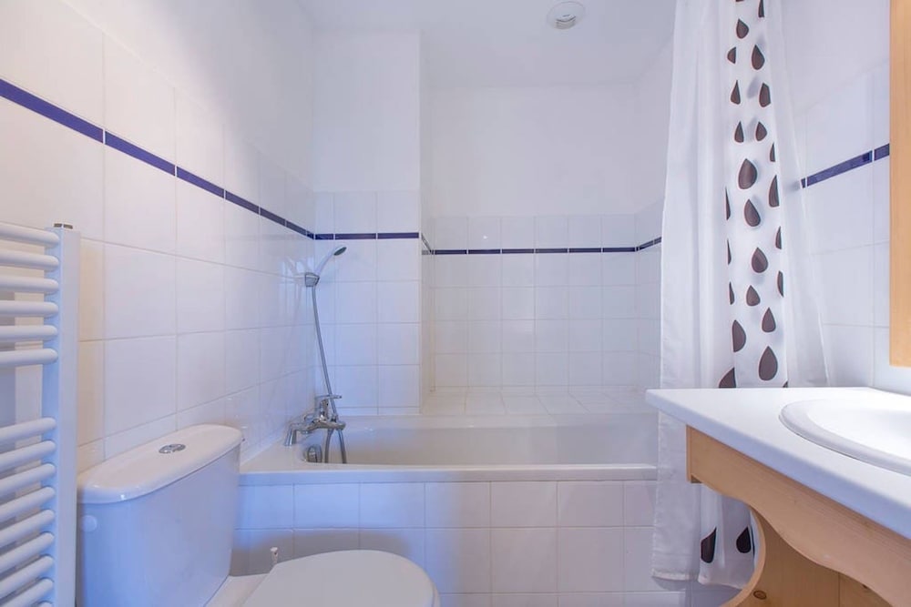 Basic Apartment, Ensuite (Vue Montagne - GC 18A) photo 2