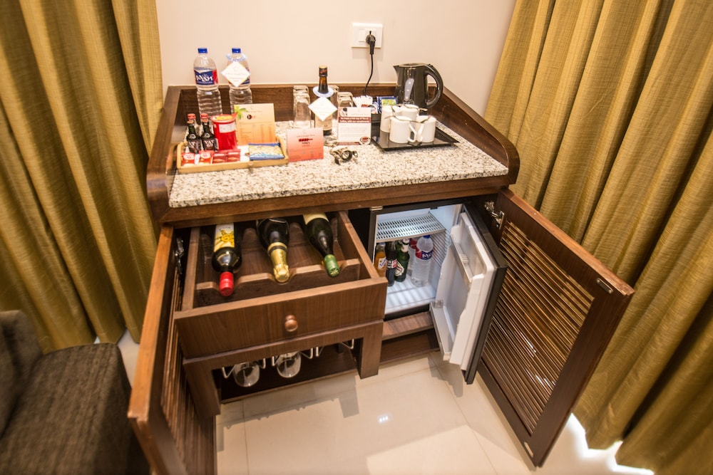 Suite - Photo 8