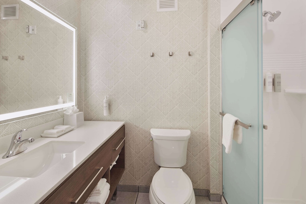 Studio Suite, 2 Queen Beds - Photo 9