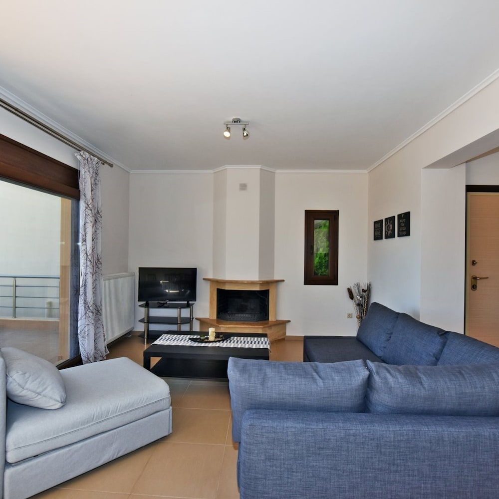 Villa photo 3
