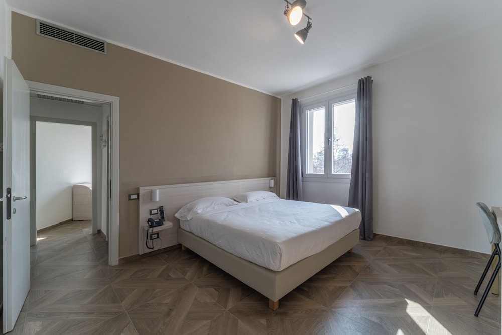 Standard Family Room - Photo 1