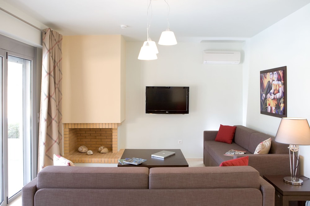 Premium Villa, 2 Bedrooms, Private Pool, Sea View (Thetis) photo 3
