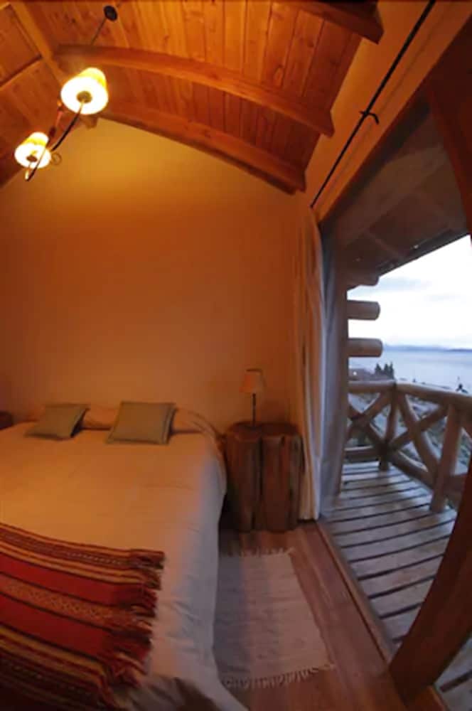Bungalow, 1 Bedroom, Lake View photo 2