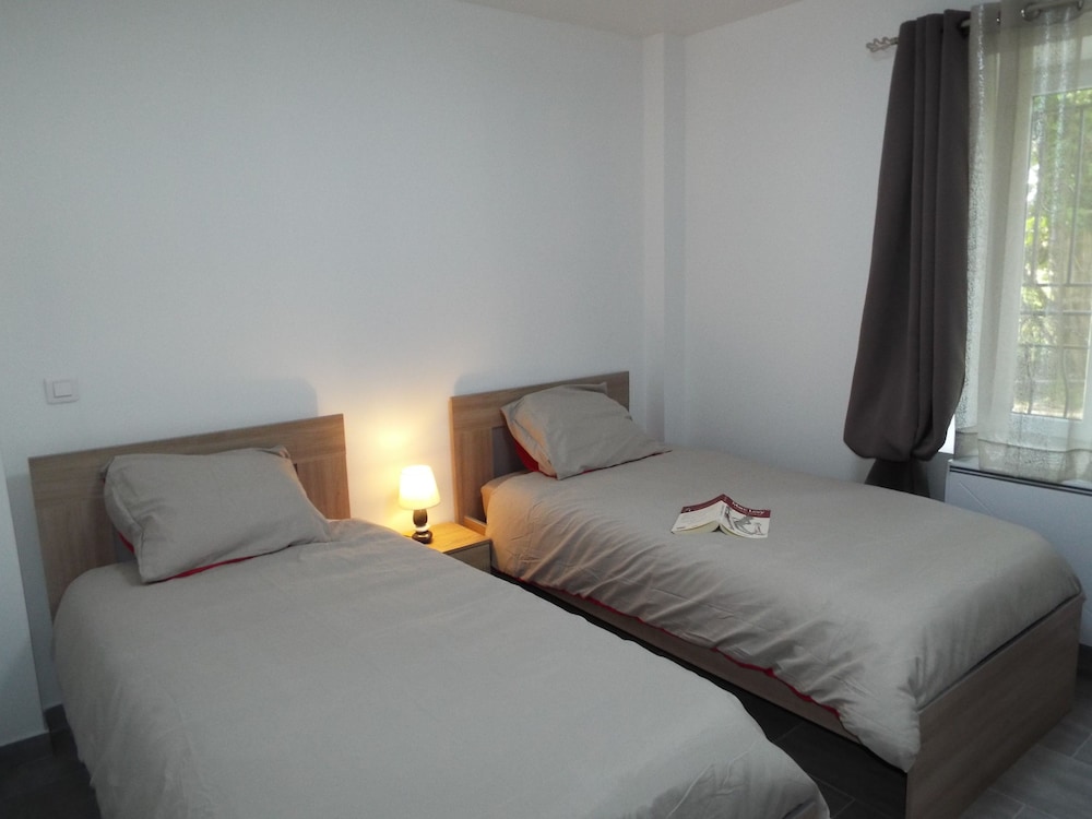 House, 2 Bedrooms