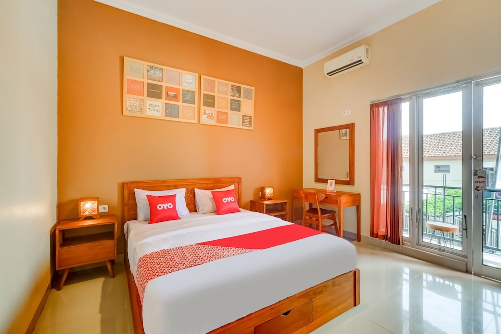 Standard Double Room - Photo 8