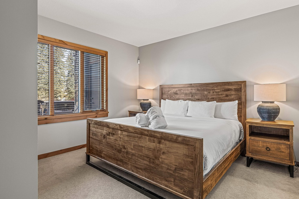 R104 One Bedroom Condo
