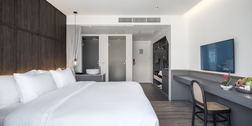 Standard Double or Twin Room photo 2