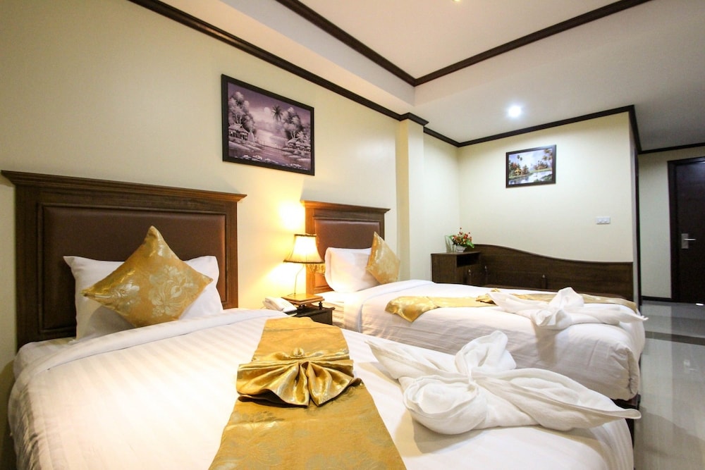 Deluxe Twin Room, 2 Twin Beds photo 3