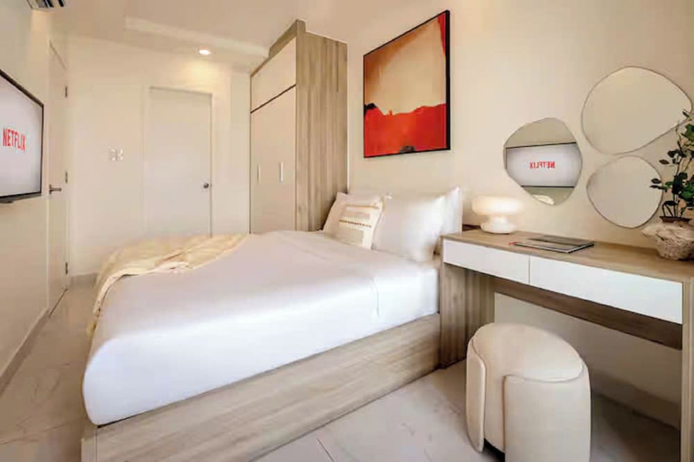 Presidential Suite, 2 Bedrooms, Club Lounge Access, City View photo 2