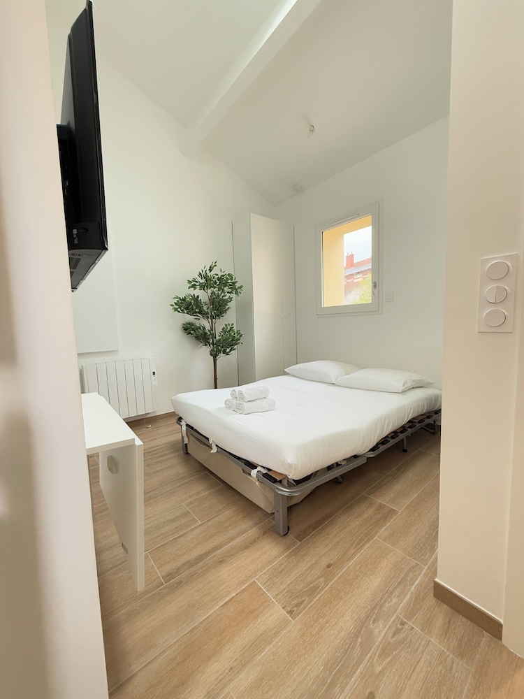 Comfort Studio