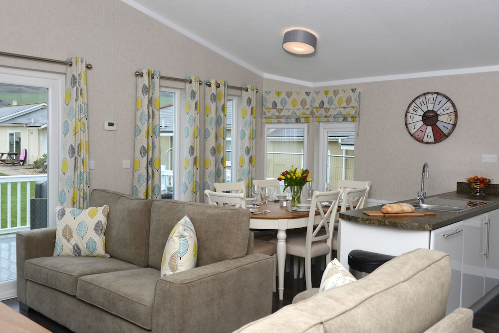 Lodge, 3 Bedrooms, Accessible photo 2