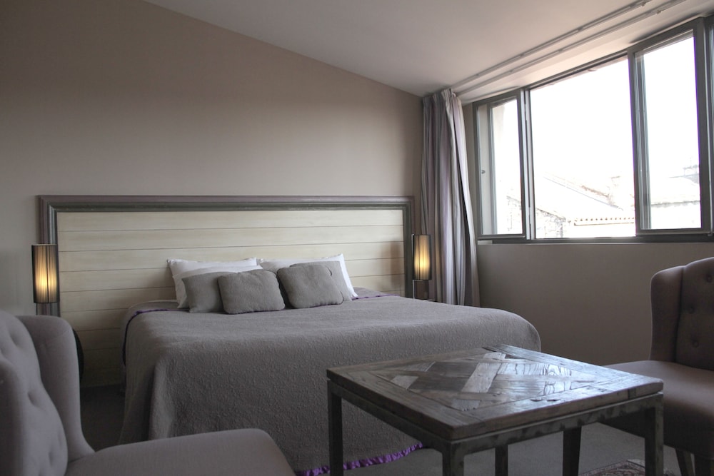 Suite Junior, 1 lit double, vue sur la ville Panoramique photo 2