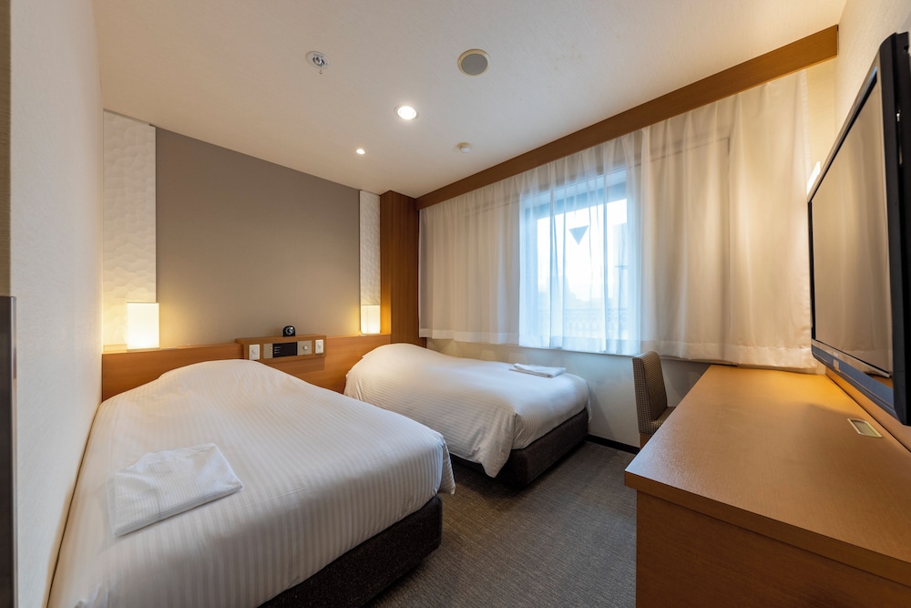 Twin Room, Non Smoking - Photo 3