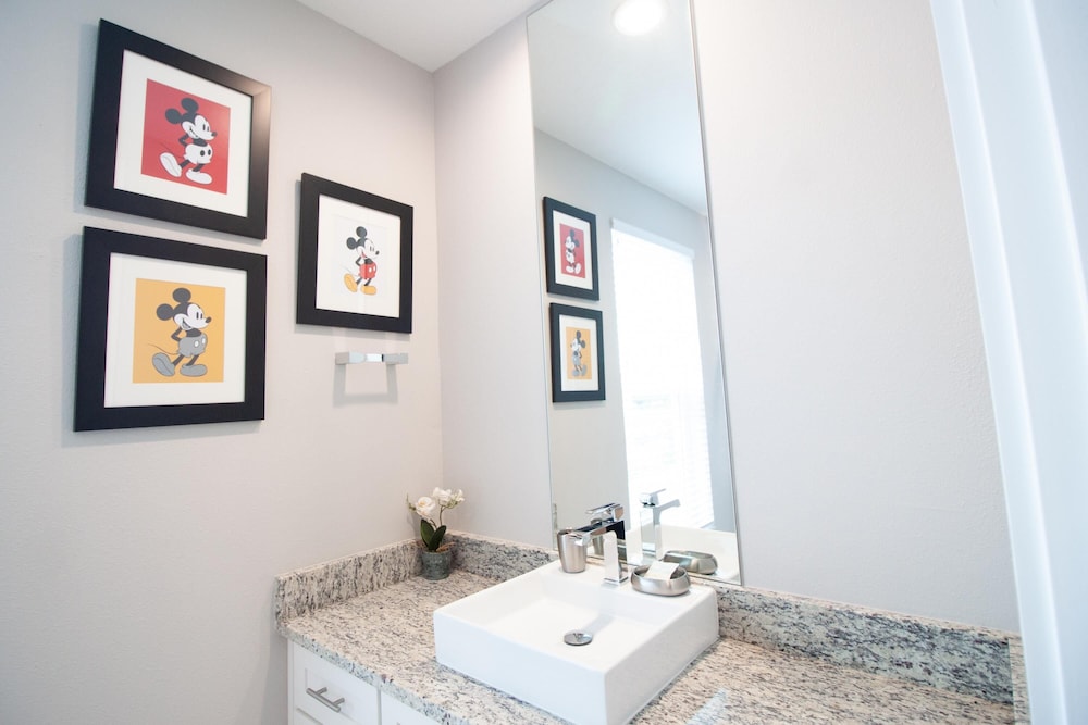 New 4 BR 4 BA Villa Ground Zero to Theme Parks, Billede 25