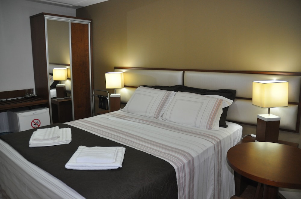 Deluxe Twin Room, Accessible photo 1