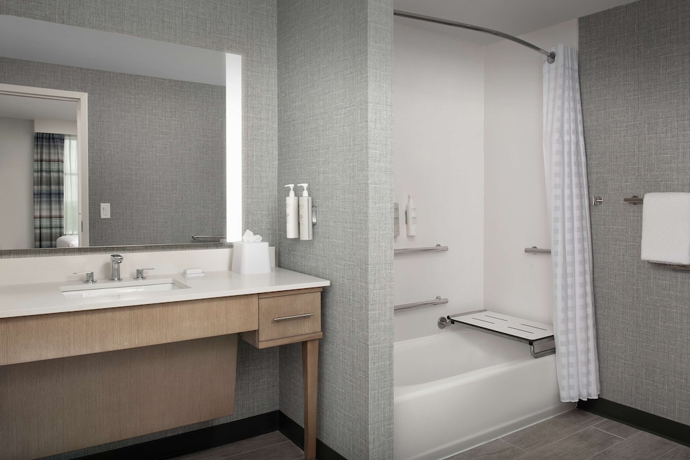 Suite, 1 King Bed, Accessible, Bathtub (Partial View) - Photo 7