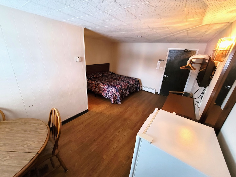 Basic Room photo 2