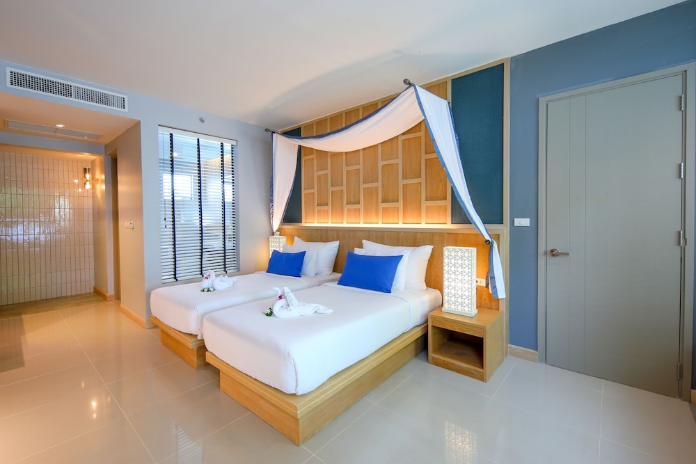 Pool Villa 2 Bedroom with Private Pool - Photo 19