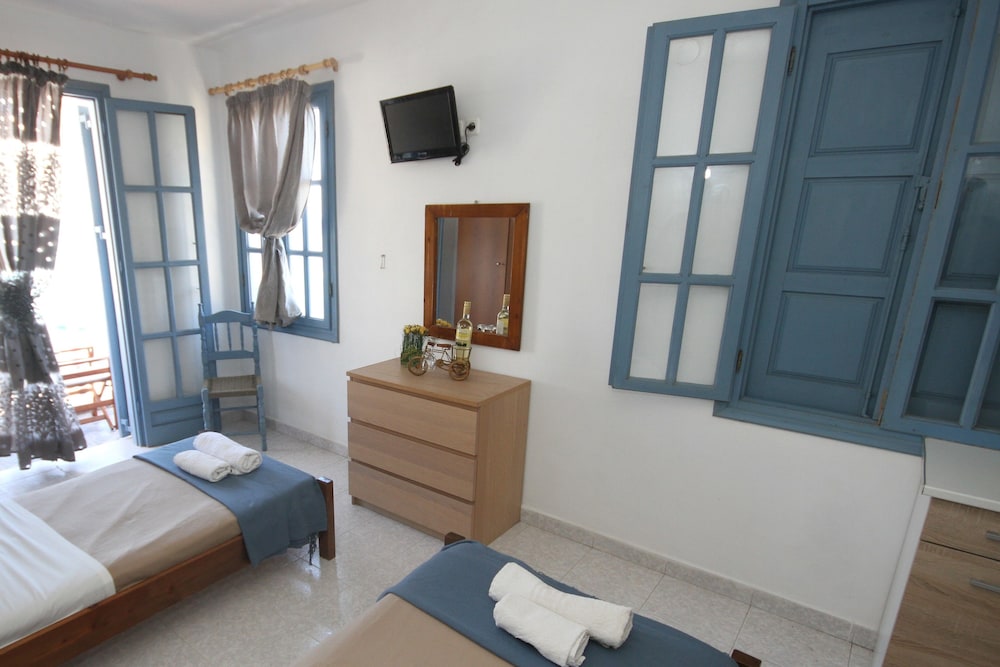 Studio, Front Sea View (2 adults) photo 2
