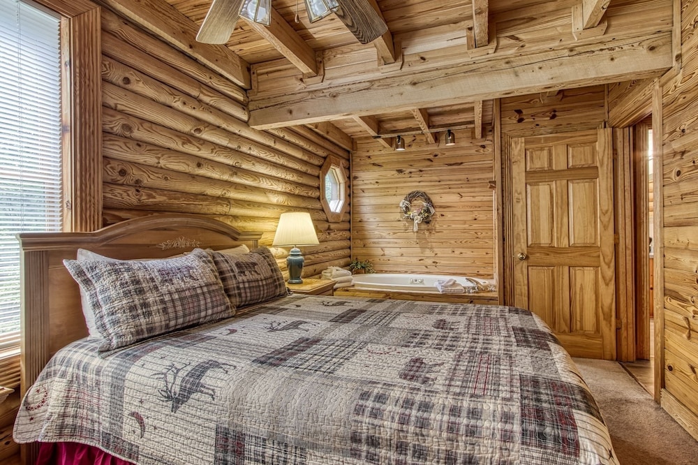 Cabin, 4 Bedrooms