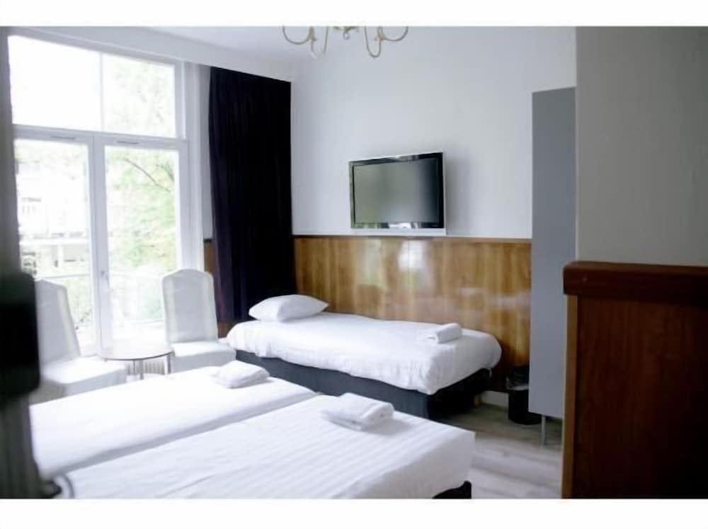 Standard Quadruple Room photo 1