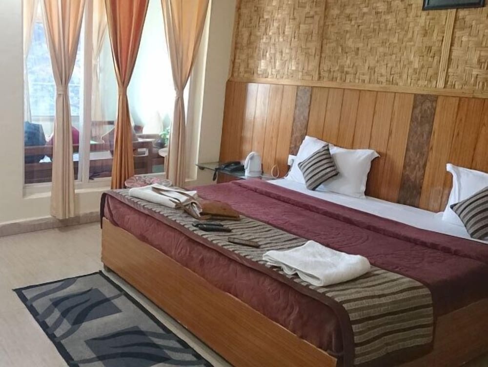 Deluxe Room - Photo 1