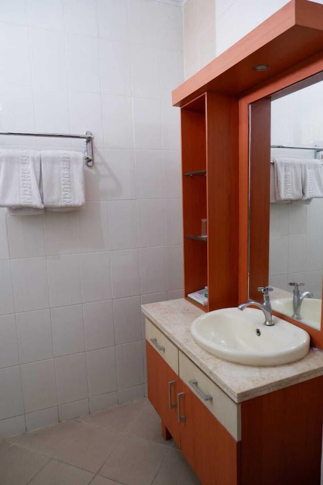 Junior Suite, 2 Twin Beds, Non Smoking - Photo 2