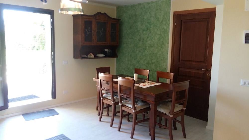 Double Room (private entrance) photo 2